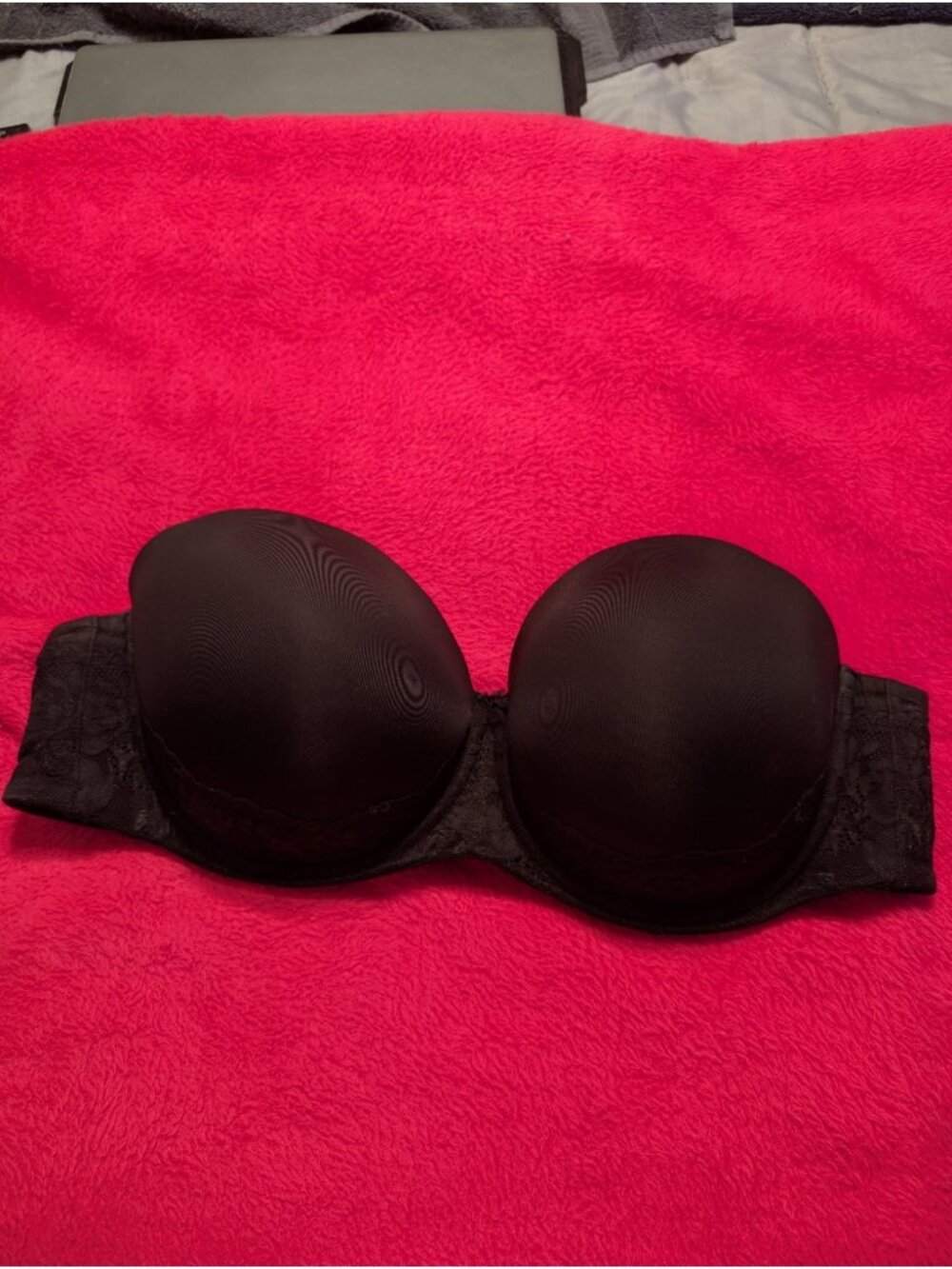 Torrid Womens 42DD Black Lace Bombshell Everyday Strapless Push Up Bra 10447144